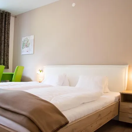 Klamberghof Burgstaller Hotel 3*
