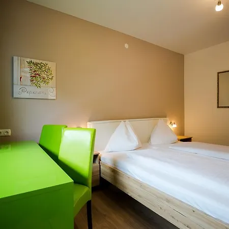 Klamberghof Burgstaller Hotel 3*