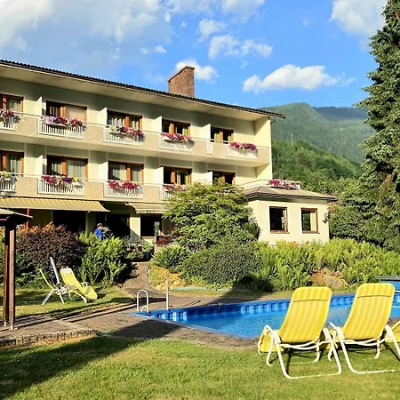 Klamberghof Burgstaller Hotel 3*