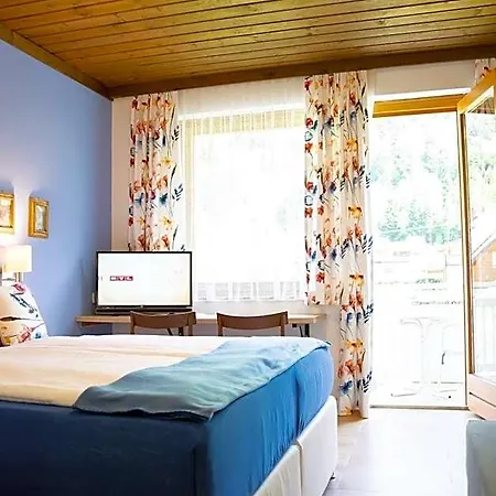 Klamberghof Burgstaller 3* Feld am See