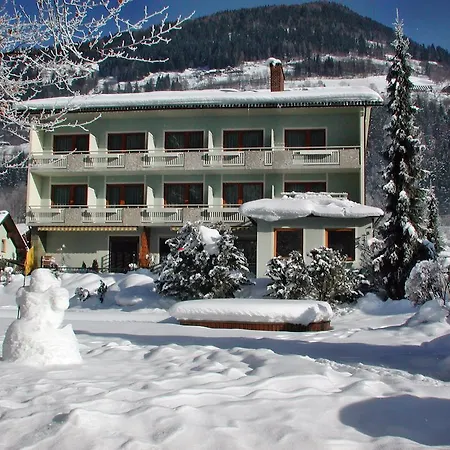 Klamberghof Burgstaller 3* Feld am See